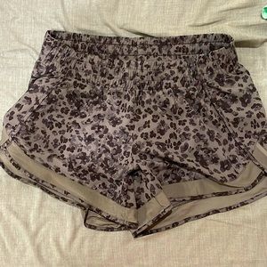 Athleta Mesh Racer Run short 4inch